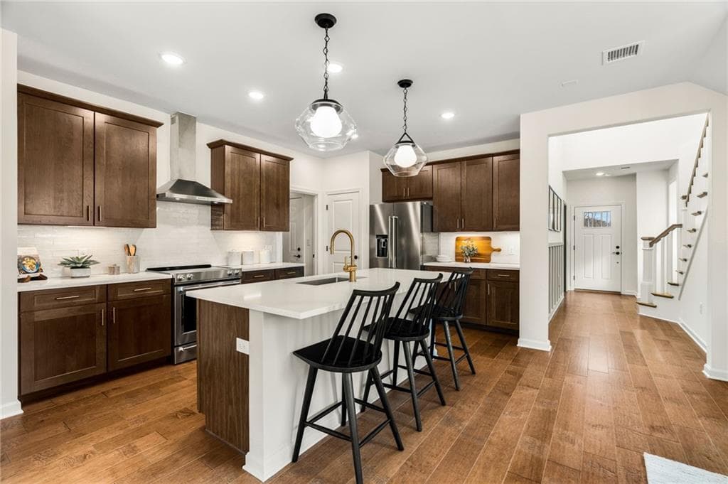 Condominium at 66 East Point Drive UNIT 19, East Providence, photo 2 of 21