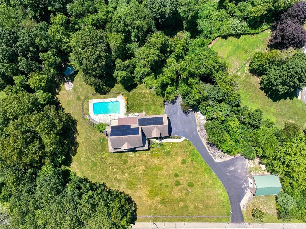 45 Pine Swamp Road photo 2