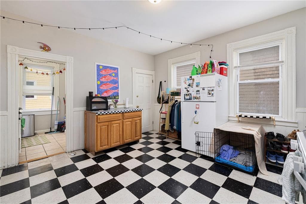 Multi Family at 54 Barton Street, Providence, photo 7 of 29
