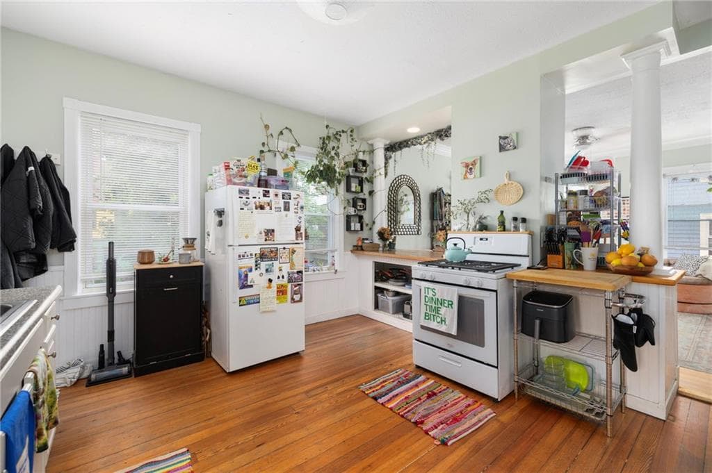 Multi Family at 56 Barton Street, Providence, photo 13 of 32