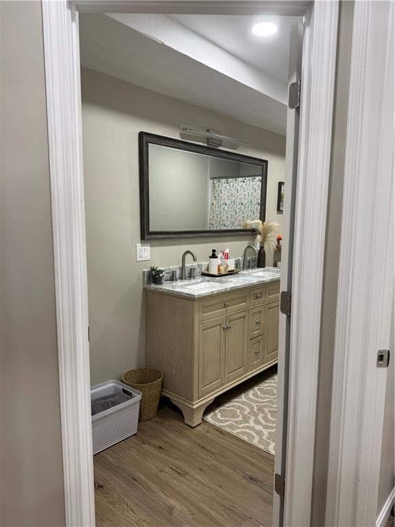 Condominium at 124 Chestnut Street, Central Falls, photo 9 of 16