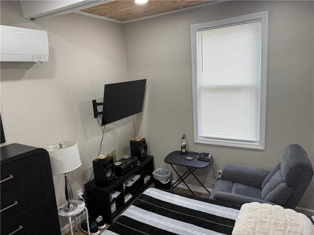 Condominium at 124 Chestnut Street, Central Falls, photo 14 of 16
