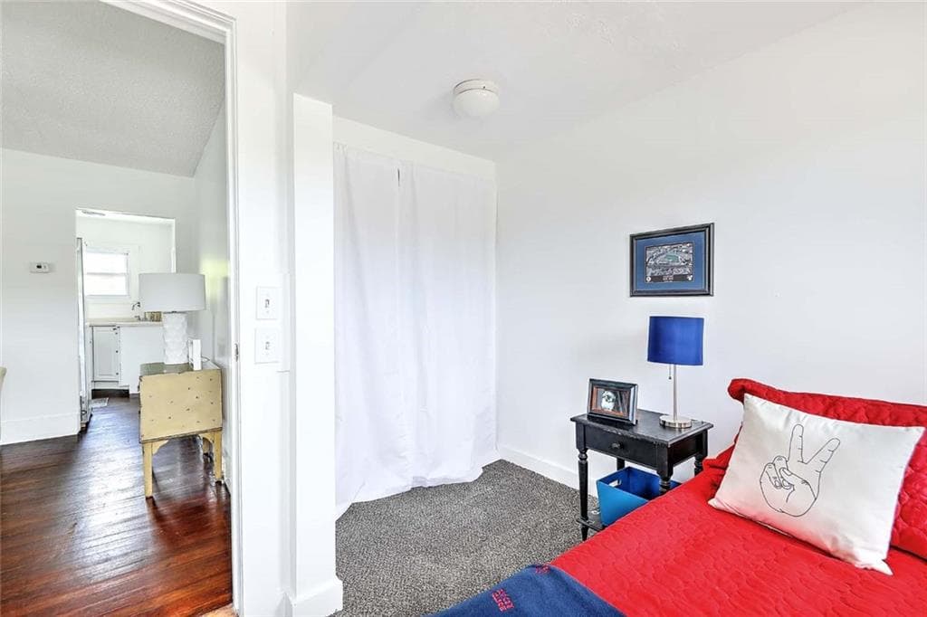 59 Booth Avenue photo 38