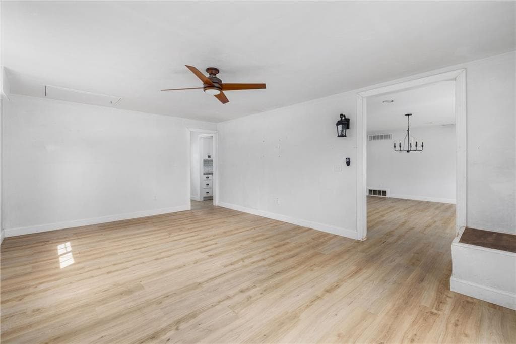 Single Family Residence at 37 Gerald Street, Warwick, photo 17 of 38