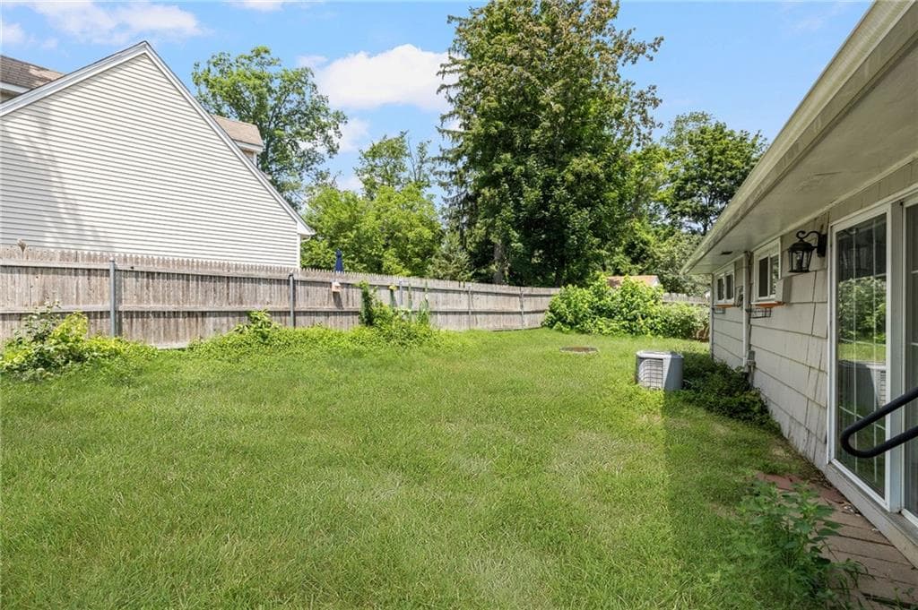 Single Family Residence at 37 Gerald Street, Warwick, photo 35 of 38