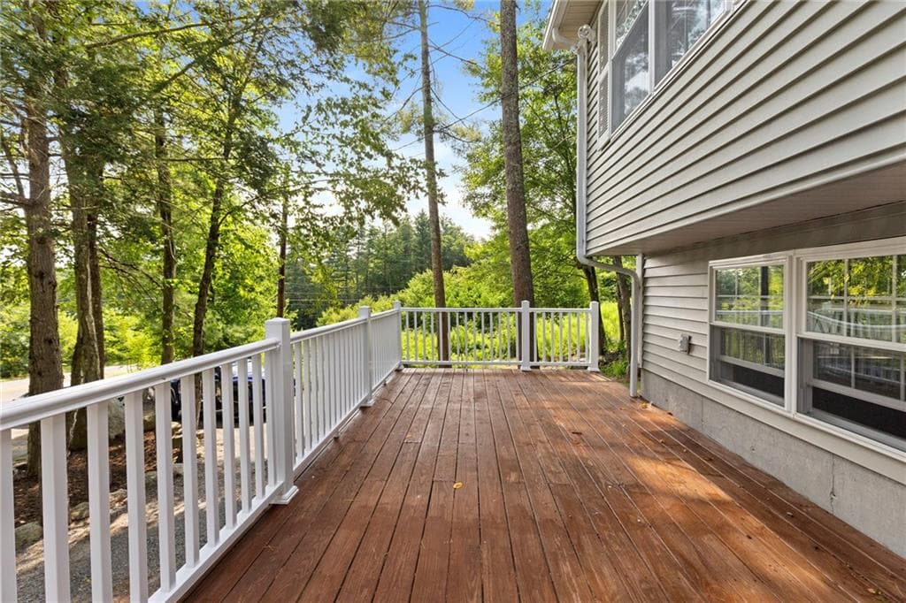 1524 Round Top Road photo 6
