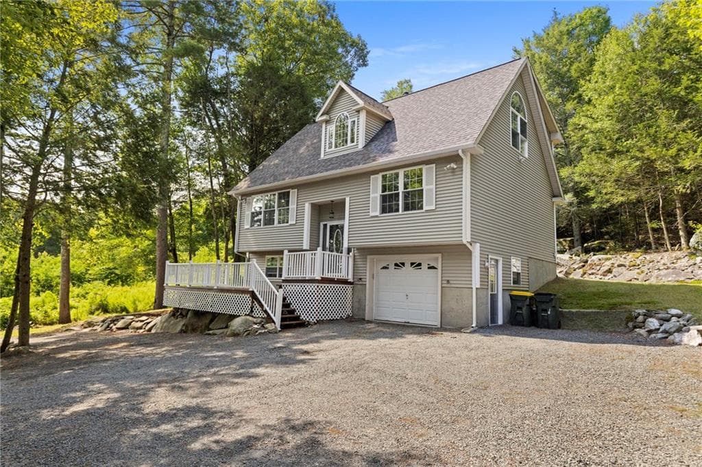 1524 Round Top Road photo 3