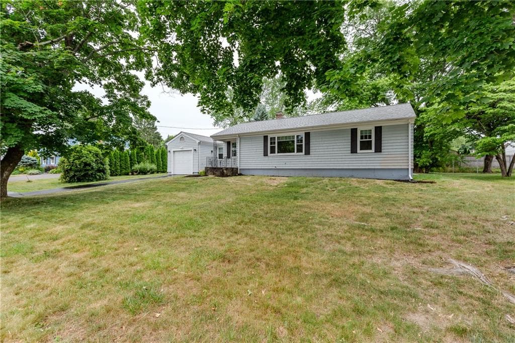 8 Barnes Street photo 46