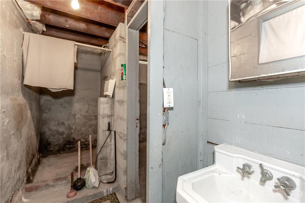 57 Hazael Street photo 38