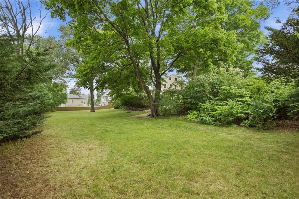 1331 New London Avenue photo 36