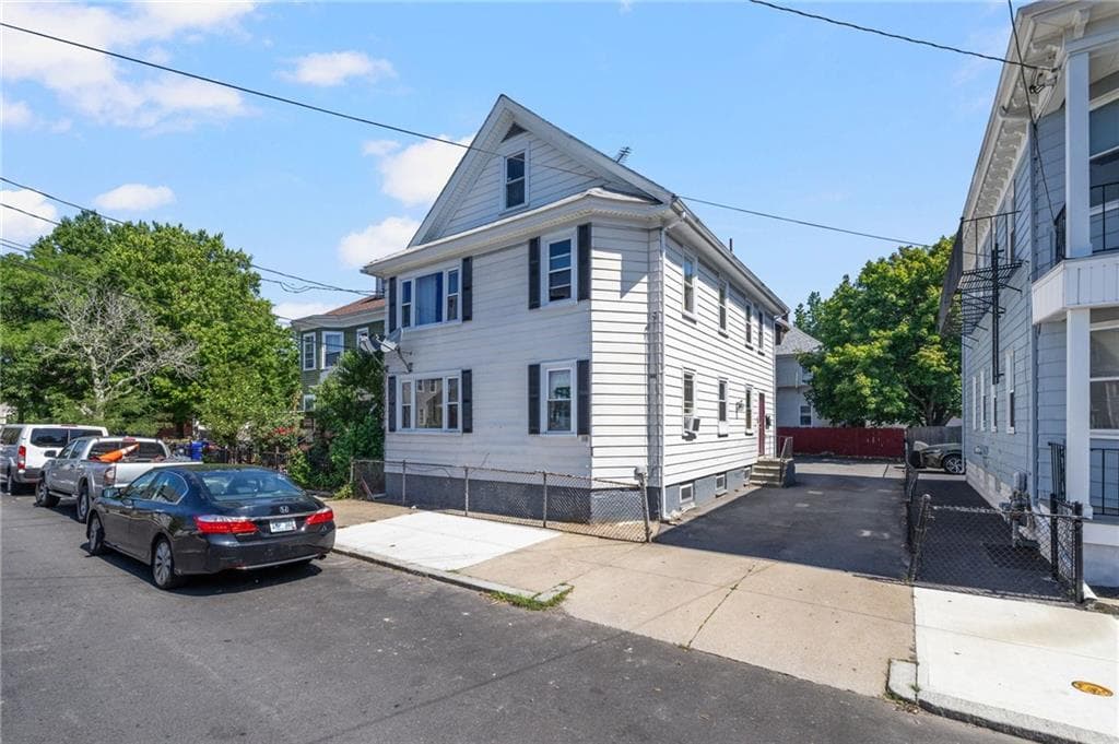 33 Moorefield Street