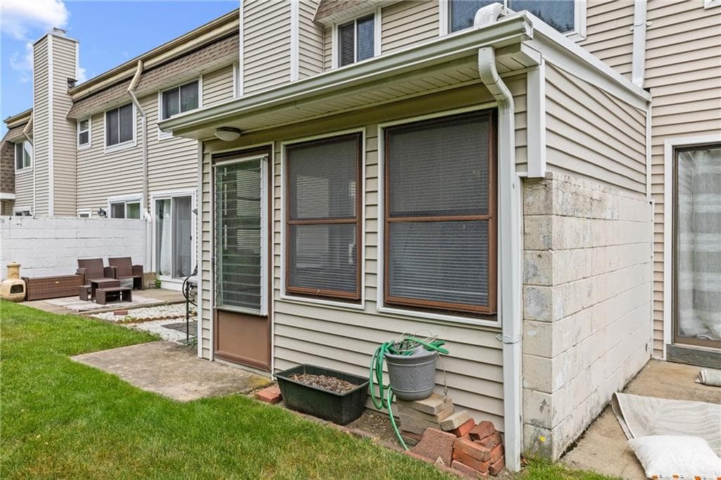 4160 Post Road UNIT 28 photo 27