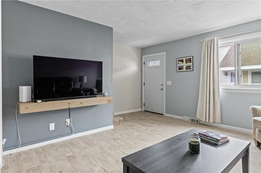 4160 Post Road UNIT 28 photo 12