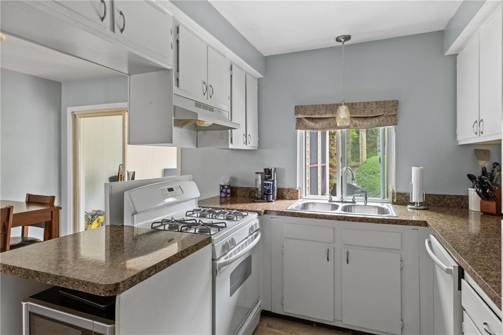 4160 Post Road UNIT 28 photo 10