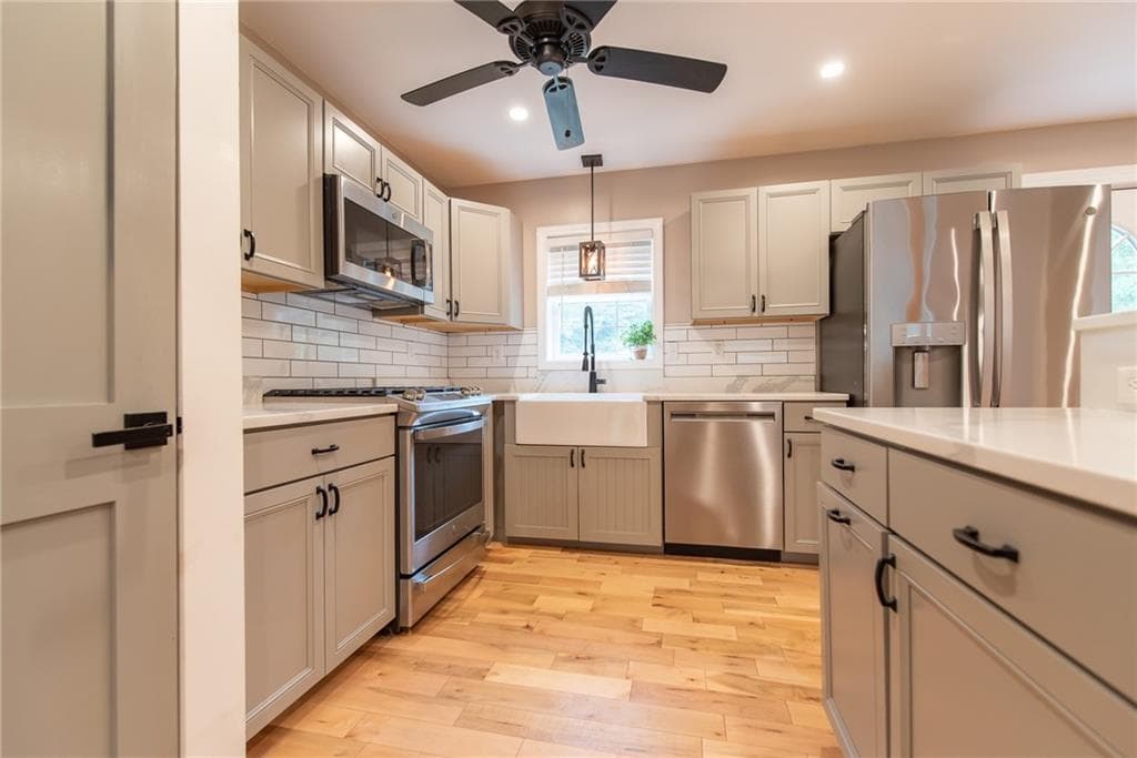 Single Family Residence at 206 John Potter Road, West Greenwich, photo 2 of 29