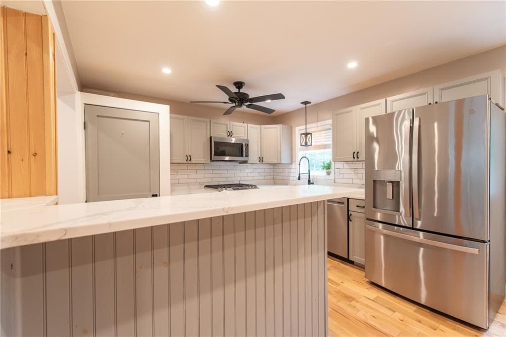 Single Family Residence at 206 John Potter Road, West Greenwich, photo 6 of 29