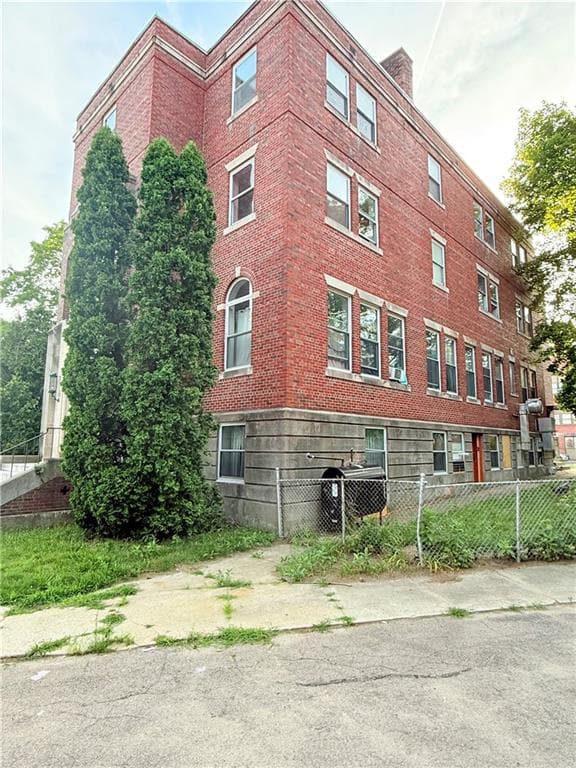 53 Coe Street photo 2
