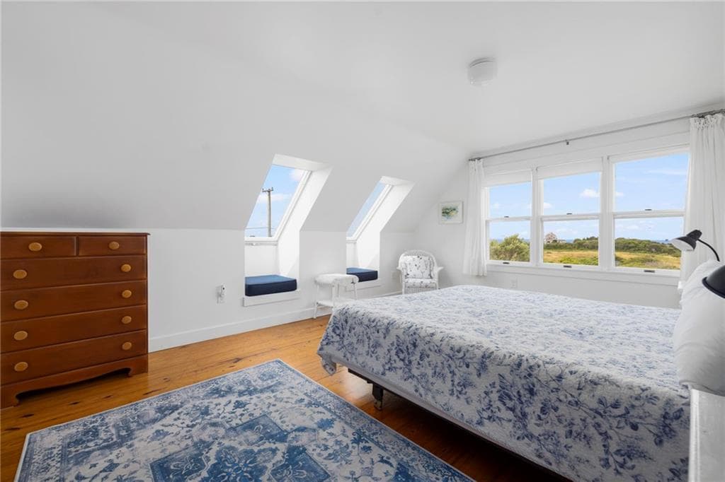 1409 Cooneymus Road photo 8