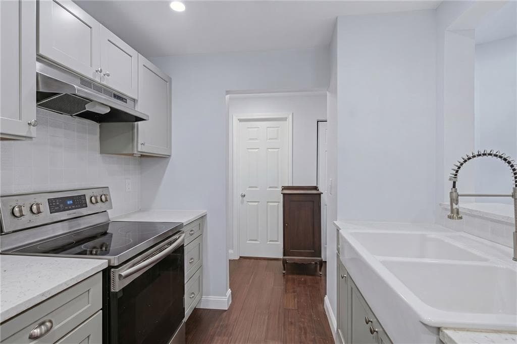 300 Front Street UNIT 512 photo 7