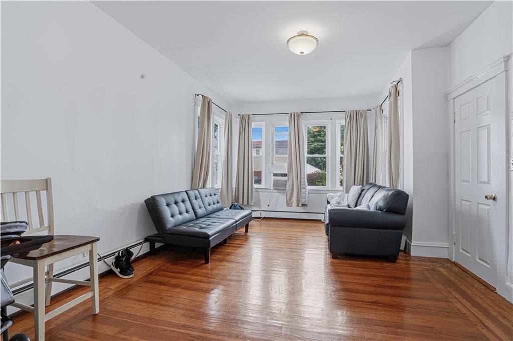 33 Prudence Street photo 8