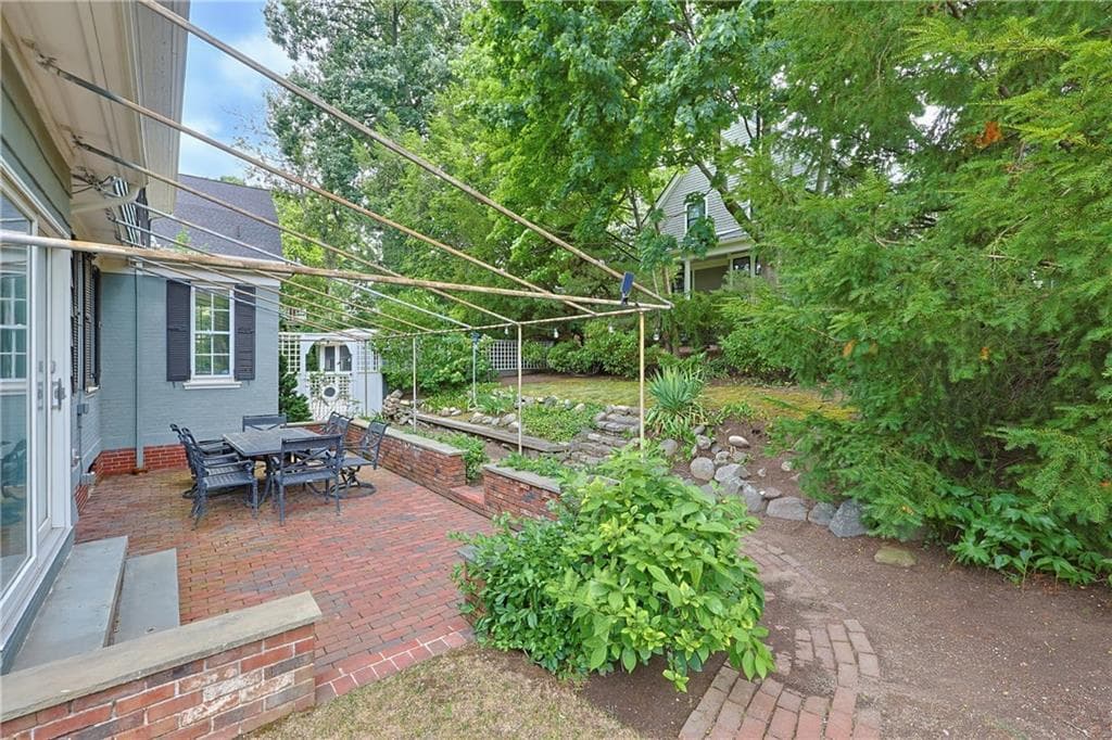 387 Wayland Avenue photo 47