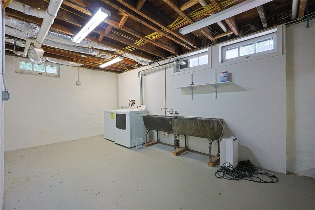 387 Wayland Avenue photo 43