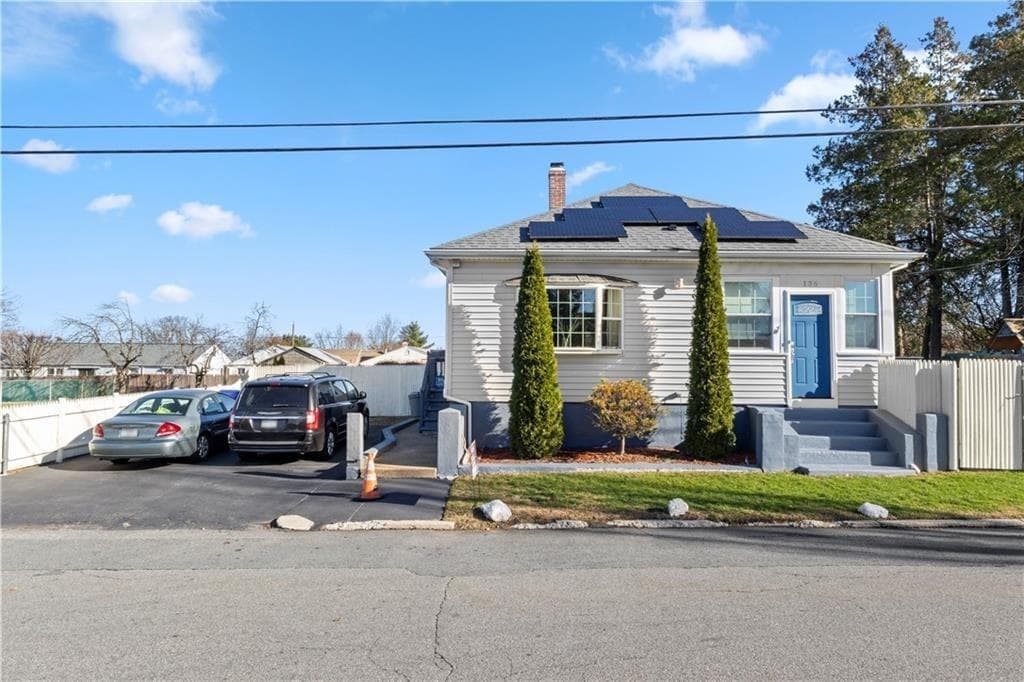 Single Family Residence at 136 Windmill Street, Pawtucket, photo 24 of 31