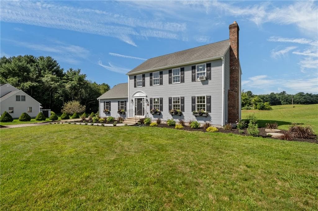 Single Family Residence at 45 Pleasant View Drive, Hopkinton, photo 34 of 46