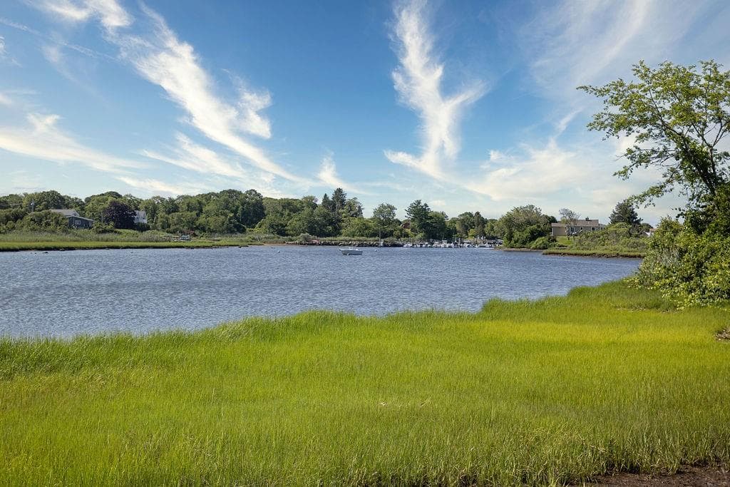 106 Cedar Island Road photo 34