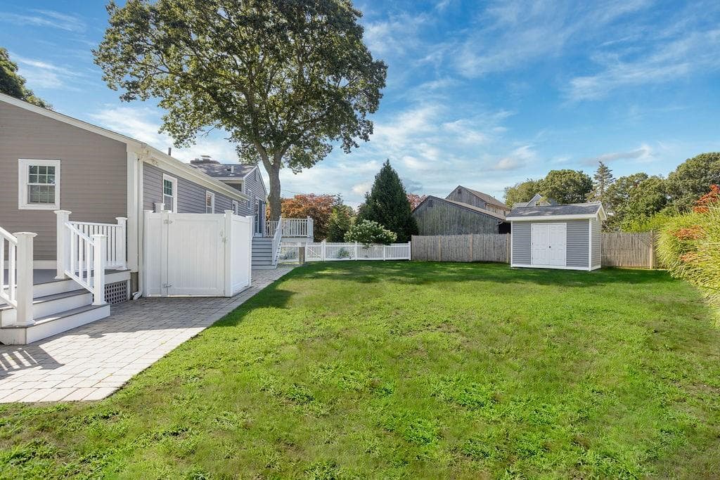 106 Cedar Island Road photo 29
