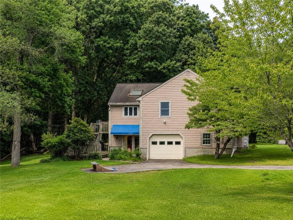 Single Family Residence at 140 King James Way, Wrentham, photo 31 of 38
