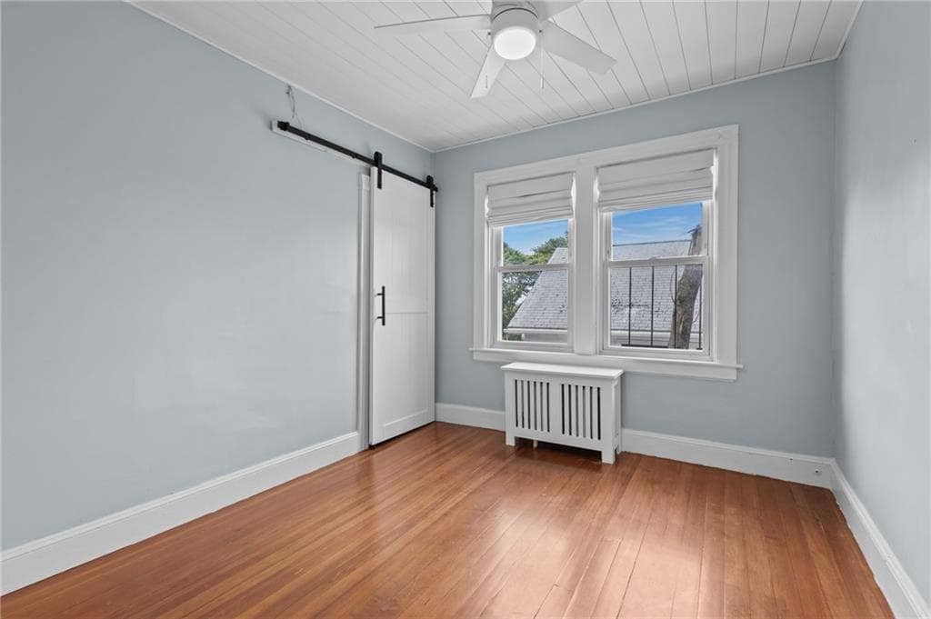 49 Woodbine Street photo 26