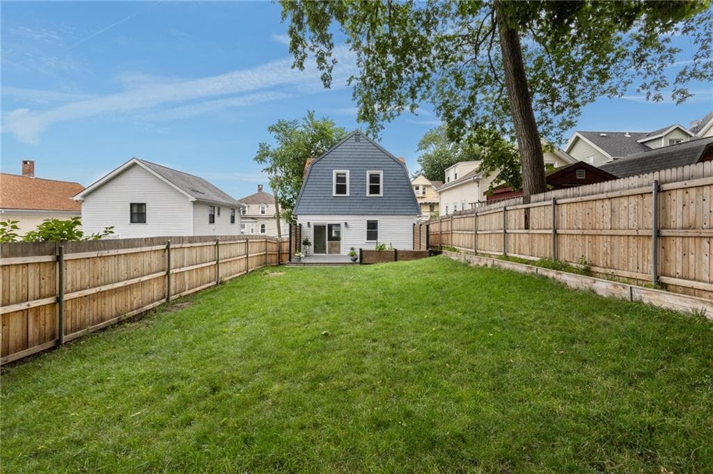 49 Woodbine Street photo 34