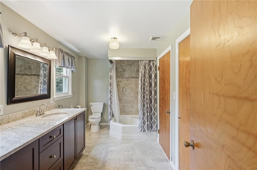 42 Grand Avenue photo 24