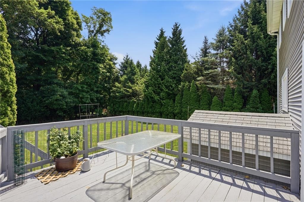 42 Grand Avenue photo 19