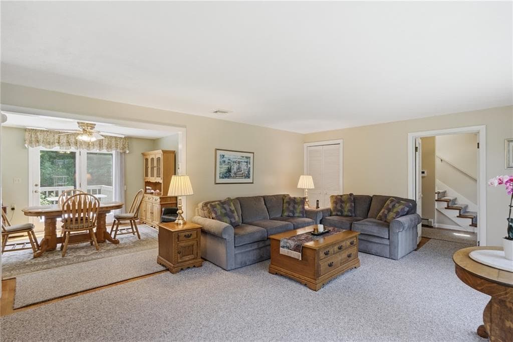 42 Grand Avenue photo 8