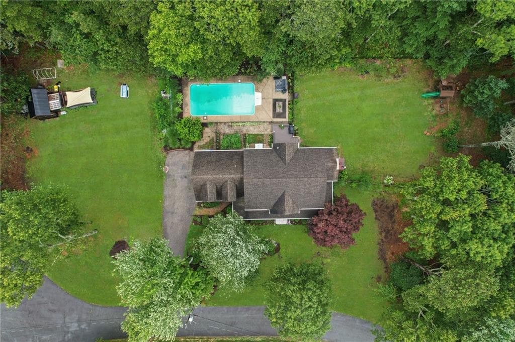 Single Family Residence at 77 Mockingbird Lane, South Kingstown, photo 5 of 43
