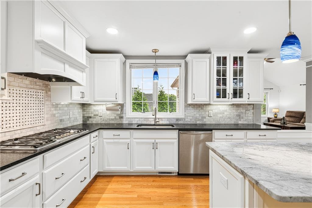 14 Longbrook Drive photo 5