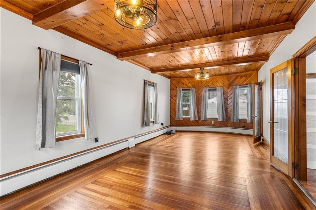 128 Atwood Avenue photo 3