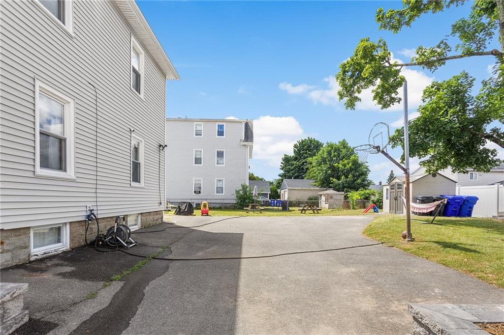 128 Atwood Avenue photo 30
