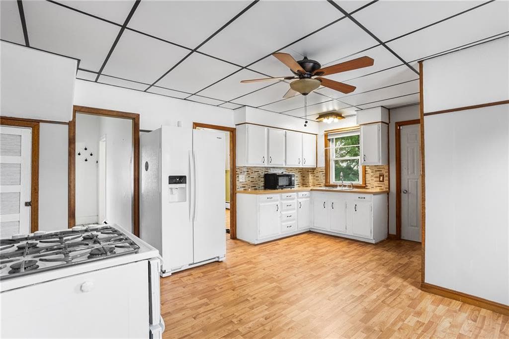 128 Atwood Avenue photo 8