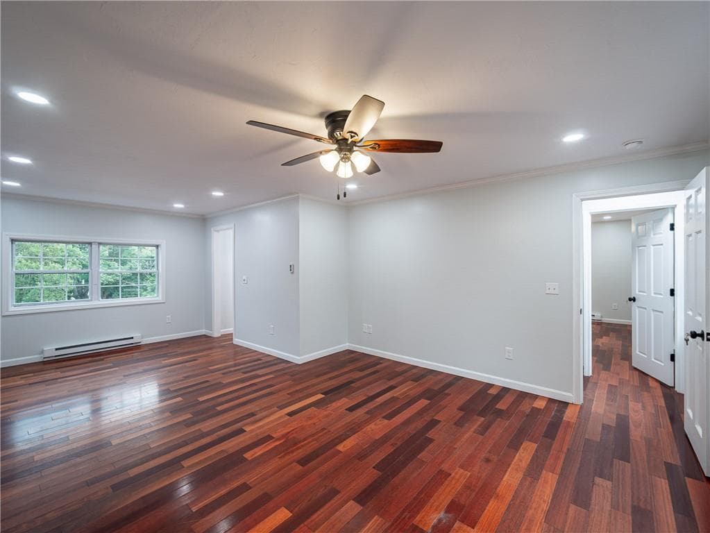 25 Pleasant Avenue photo 33