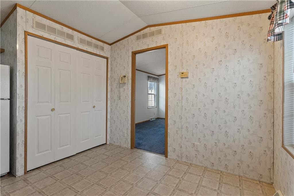 34 #1 Langdon Avenue photo 18