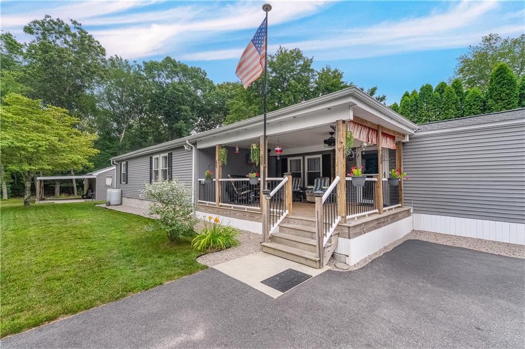 464 #103 Gardiner Road