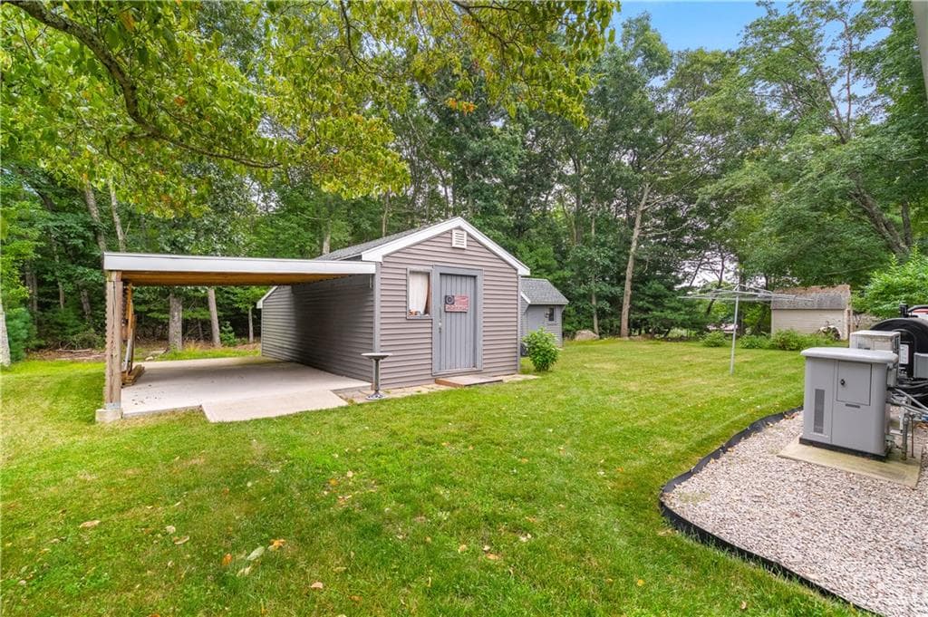 464 #103 Gardiner Road photo 34