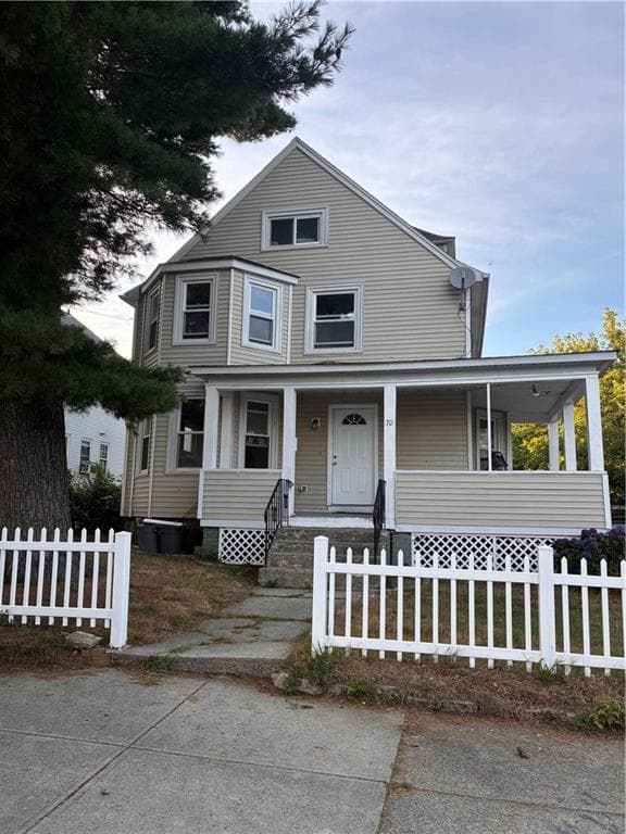 70 Prince Street photo 3
