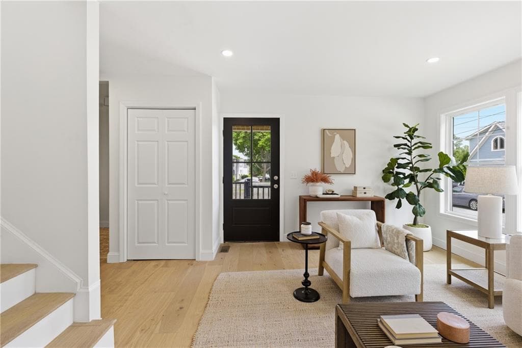 42 Orchard Avenue photo 5