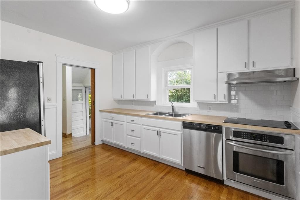 90 Hilltop Road photo 5