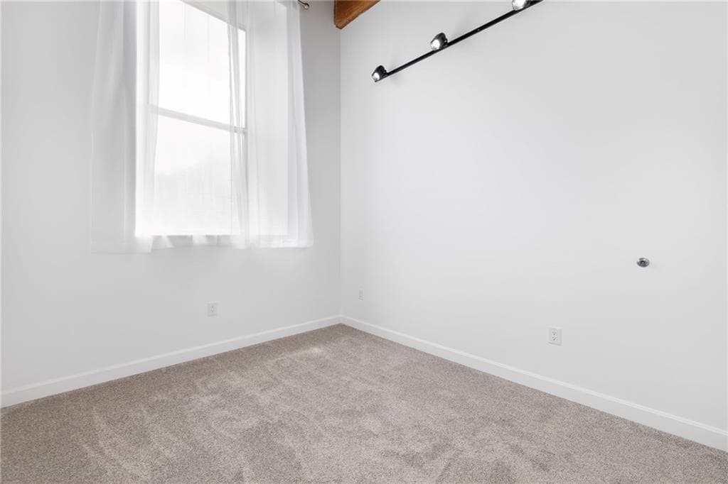 494 Woonasquatucket Avenue UNIT 206 photo 27