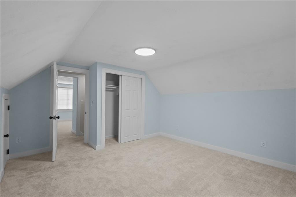 Single Family Residence at 95 Harmony Court, Warwick, photo 29 of 44